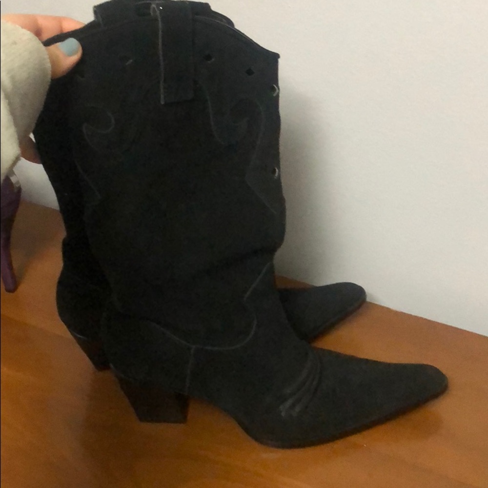 Black suede cowgirl boots! Like new! Worn once!